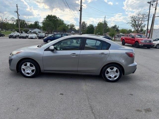 Mazda MAZDA3 i Touring 4-door 2011