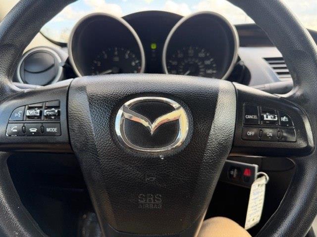 Mazda MAZDA3 i Touring 4-door 2011