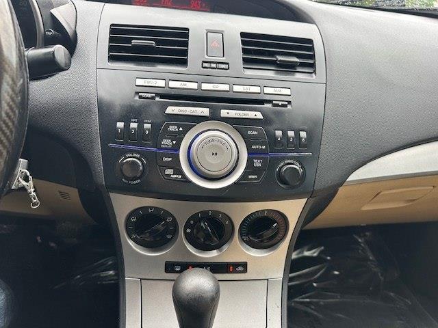 Mazda MAZDA3 i SV 4-Door 2010