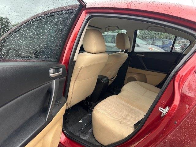 Mazda MAZDA3 i SV 4-Door 2010