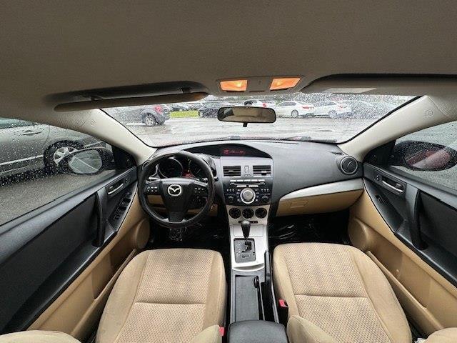 Mazda MAZDA3 i SV 4-Door 2010