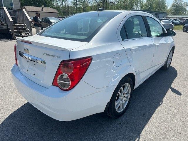 Chevrolet Sonic LT Auto Sedan 2015