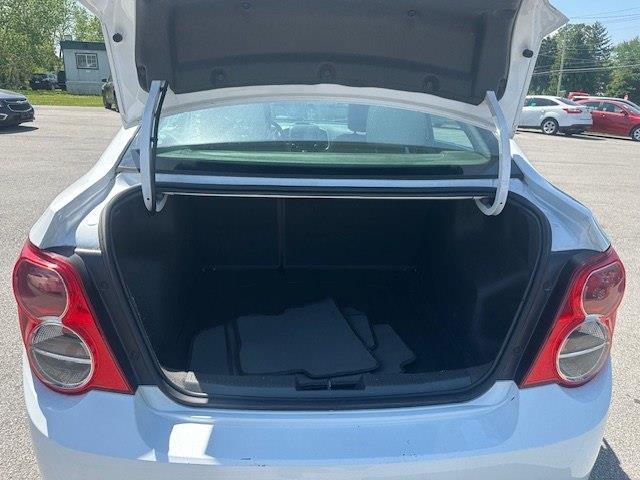 Chevrolet Sonic LT Auto Sedan 2015