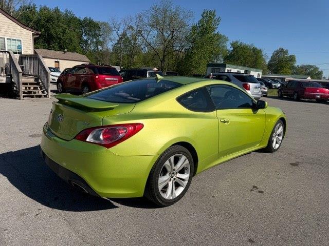 Hyundai Genesis Coupe 2.0T Manual 2010