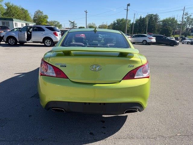 Hyundai Genesis Coupe 2.0T Manual 2010