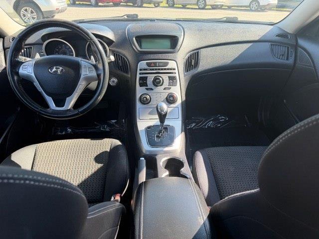 Hyundai Genesis Coupe 2.0T Manual 2010