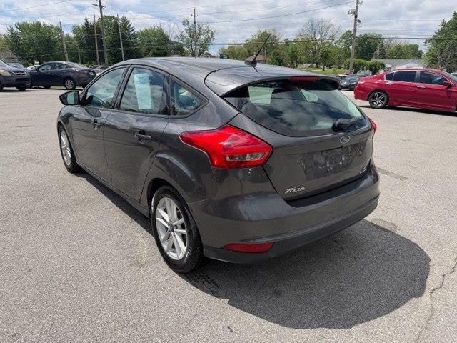 Ford Focus SE Hatch 2015