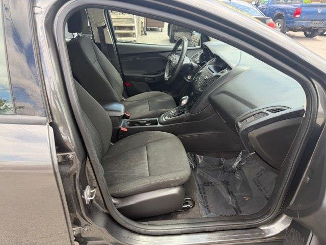 Ford Focus SE Hatch 2015