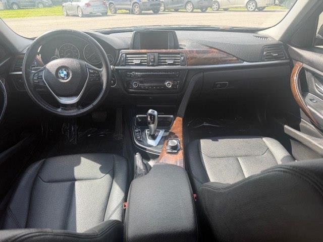 BMW 3-Series 328i Sedan 2015