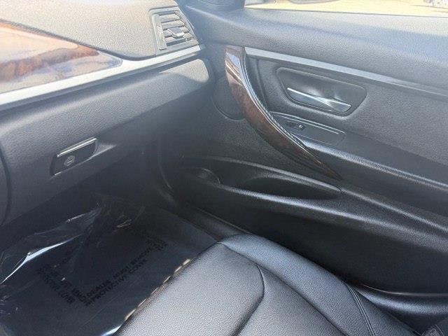 BMW 3-Series 328i Sedan 2015