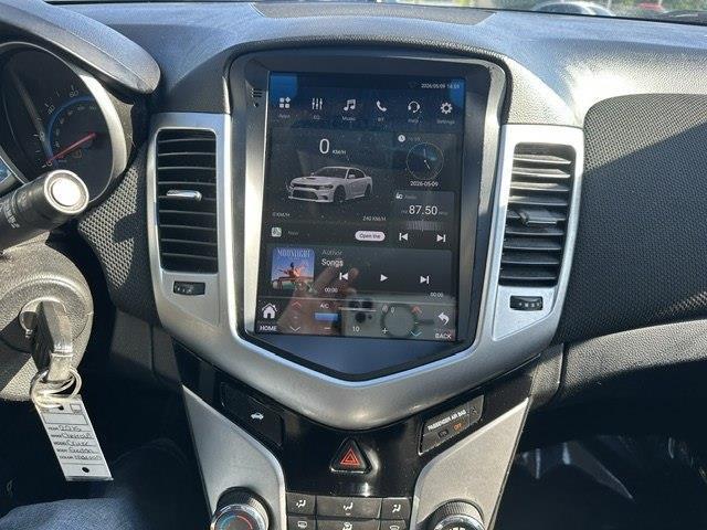 Chevrolet Cruze 1LT Auto 2015