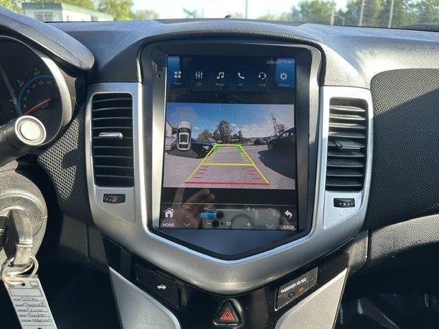 Chevrolet Cruze 1LT Auto 2015