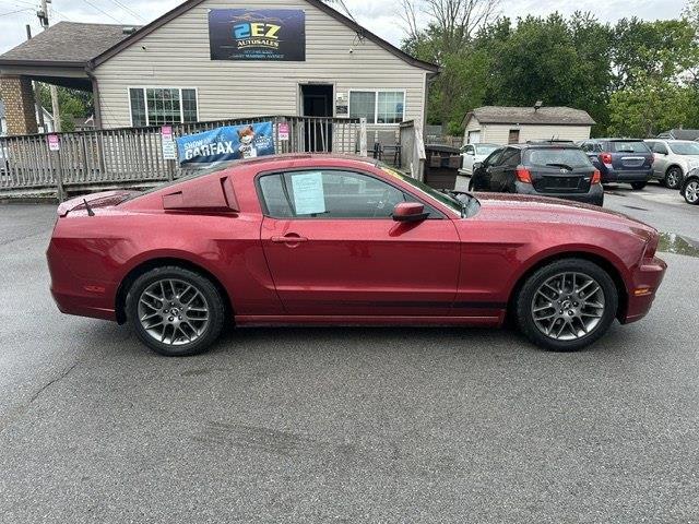 Ford Mustang V6 Coupe 2014