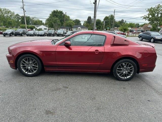 Ford Mustang V6 Coupe 2014
