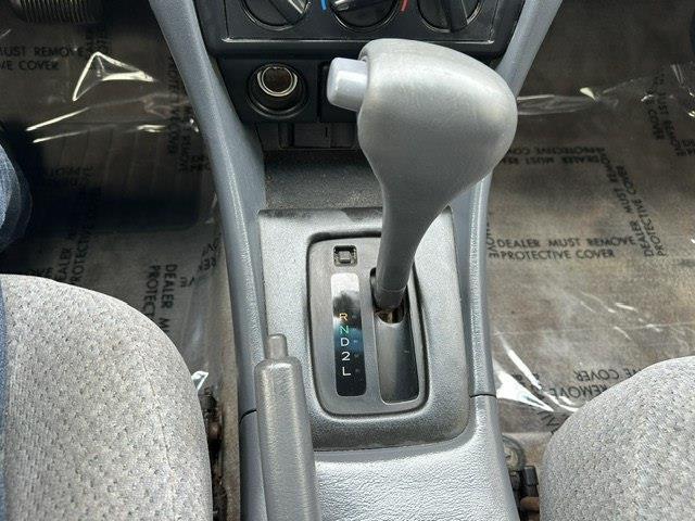Toyota Camry LE 2001