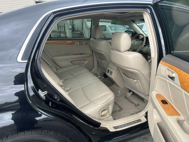 Toyota Avalon XL 2007