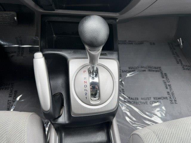 Honda Civic LX Sedan 5-Speed AT 2010
