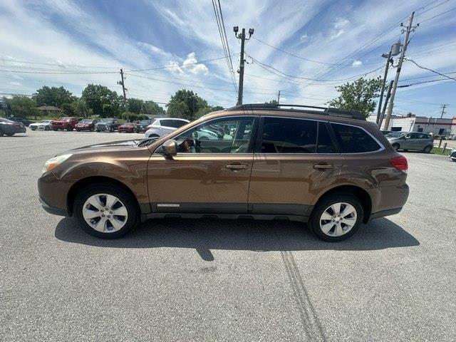 Subaru Outback 2.5i Premium 2011