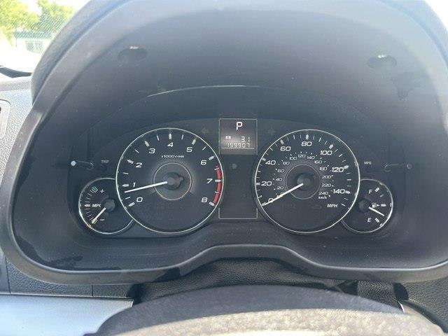 Subaru Outback 2.5i Premium 2011