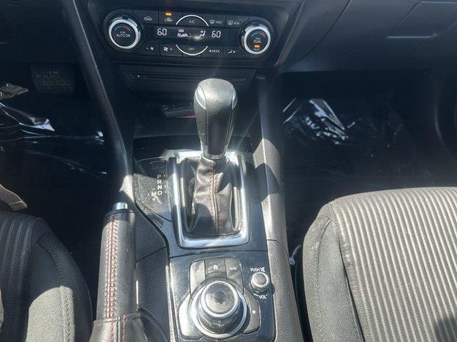 Mazda MAZDA3 i Touring AT 4-Door 2015