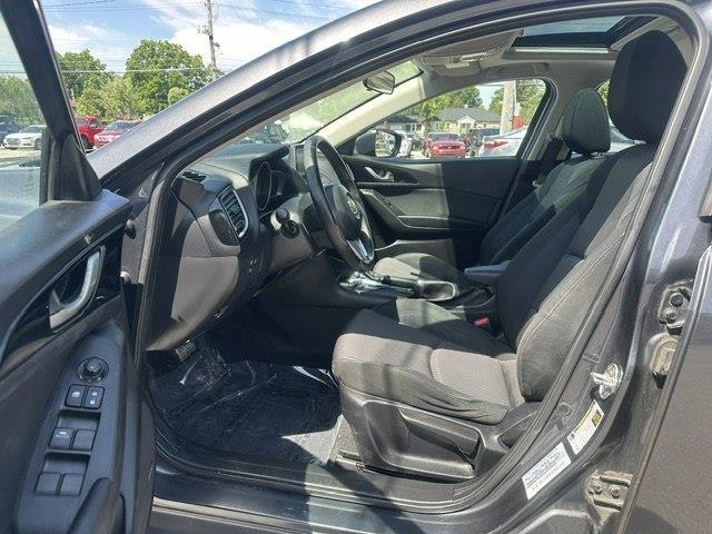 Mazda MAZDA3 i Touring AT 4-Door 2015