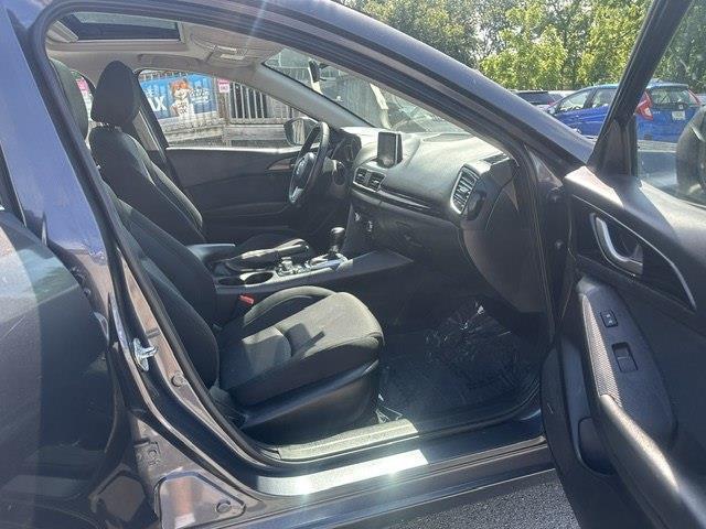 Mazda MAZDA3 i Touring AT 4-Door 2015