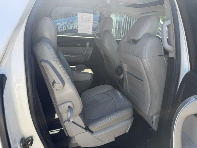 GMC Acadia SLT-2 FWD 2009
