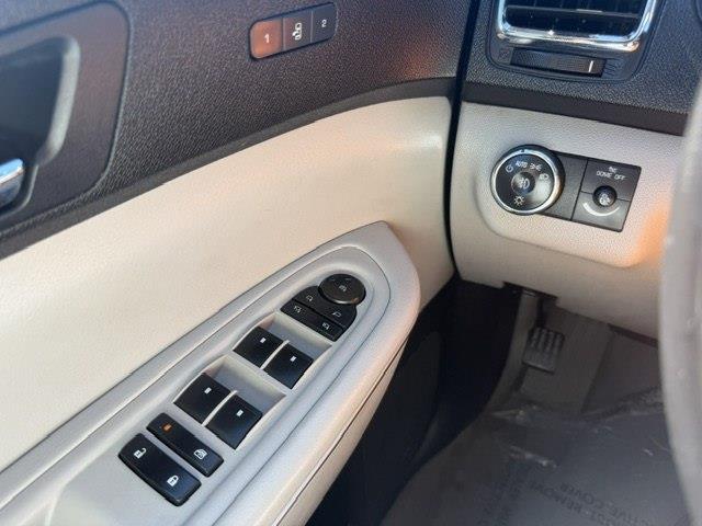 GMC Acadia SLT-2 FWD 2009