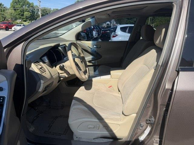 Nissan Murano SV AWD 2012