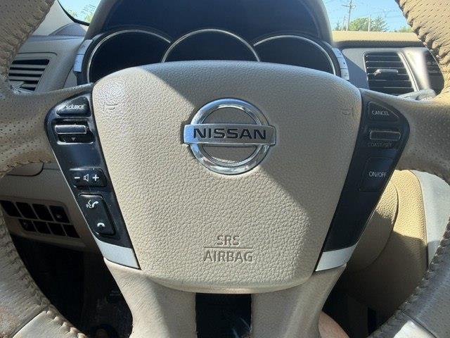 Nissan Murano SV AWD 2012