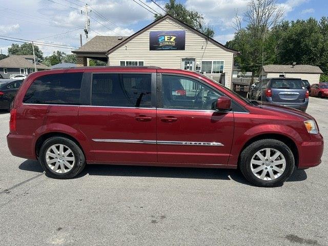 Chrysler Town & Country  2013