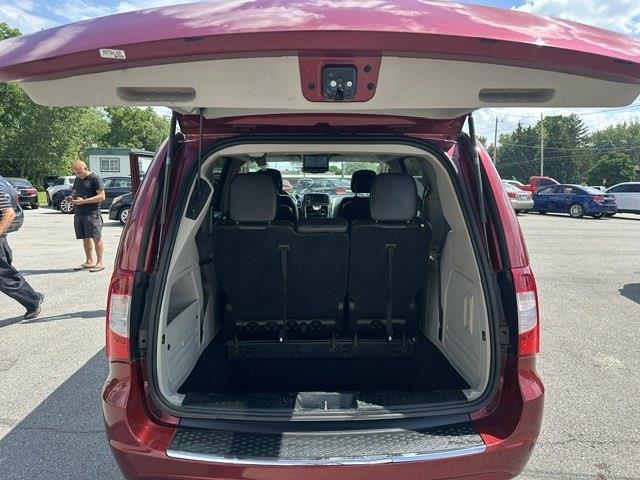Chrysler Town & Country  2013