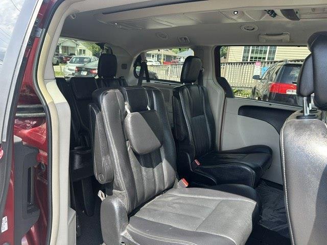 Chrysler Town & Country  2013