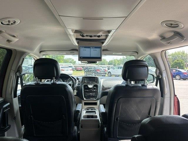 Chrysler Town & Country  2013