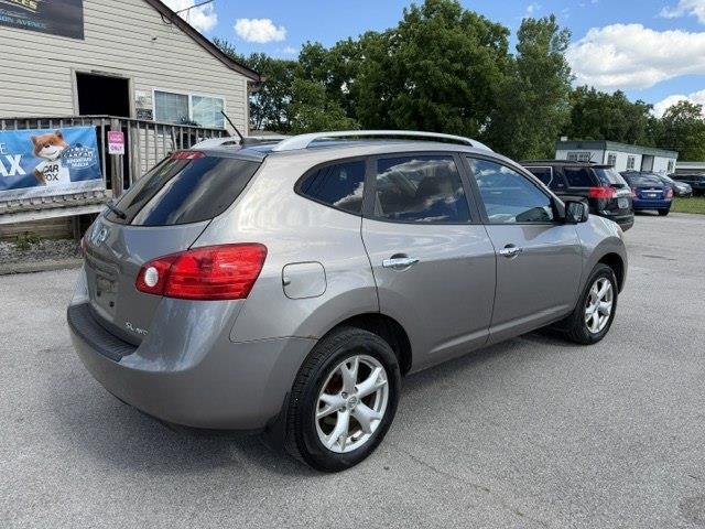 Nissan Rogue SL AWD 2010