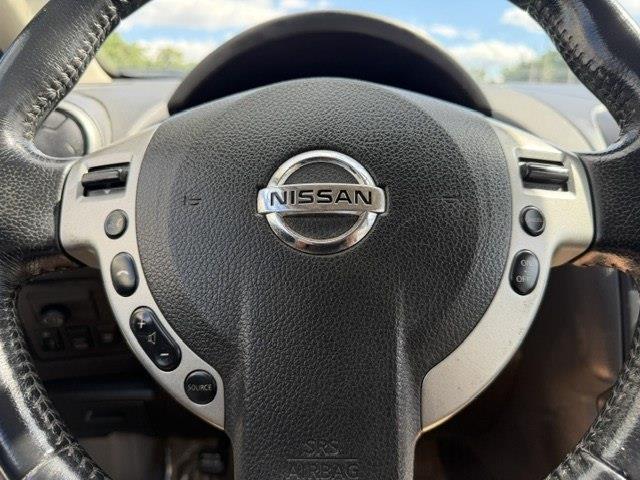 Nissan Rogue SL AWD 2010