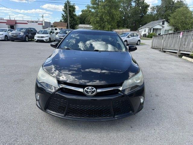 Toyota Camry SE 2015