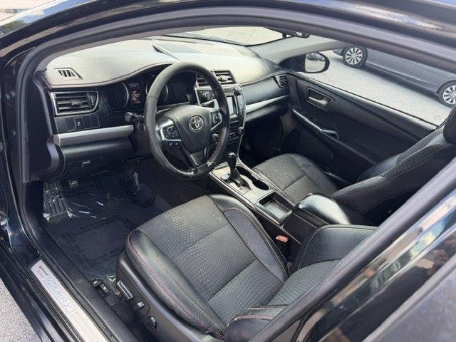 Toyota Camry SE 2015