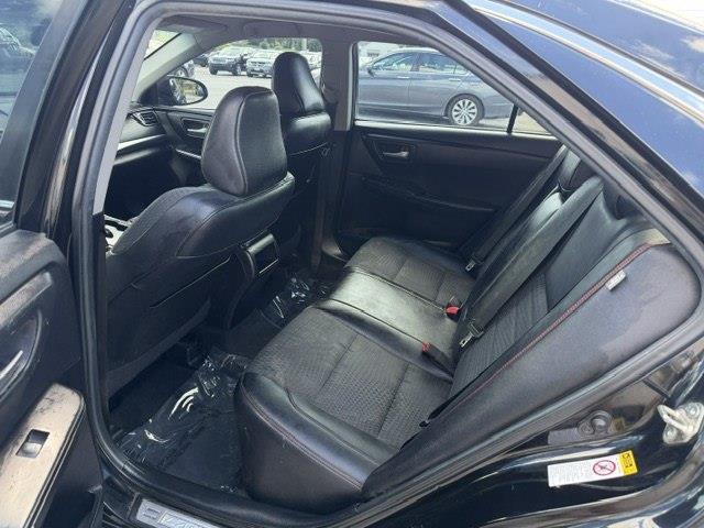 Toyota Camry SE 2015