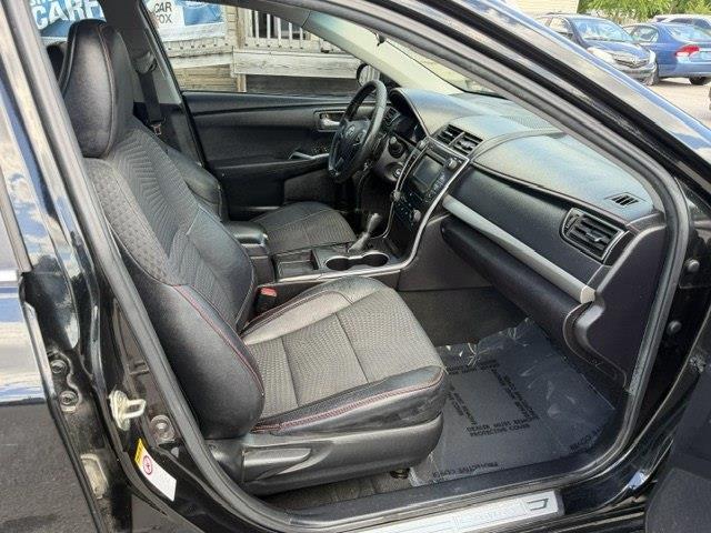 Toyota Camry SE 2015