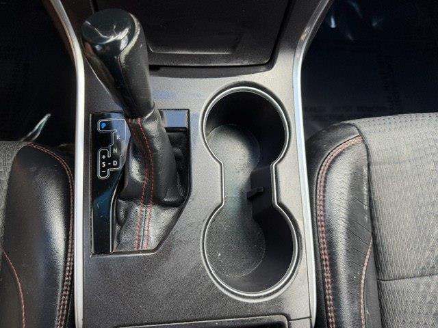 Toyota Camry SE 2015