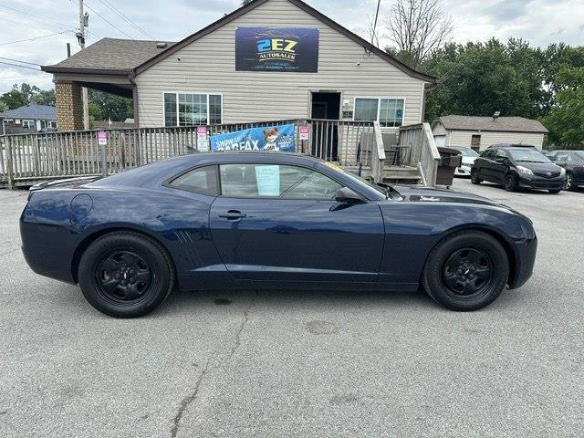 Chevrolet Camaro LS Coupe 2012