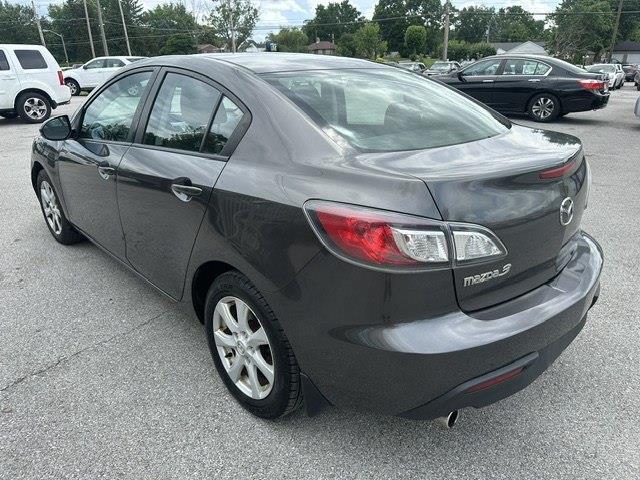 Mazda MAZDA3 i Touring 4-door 2010