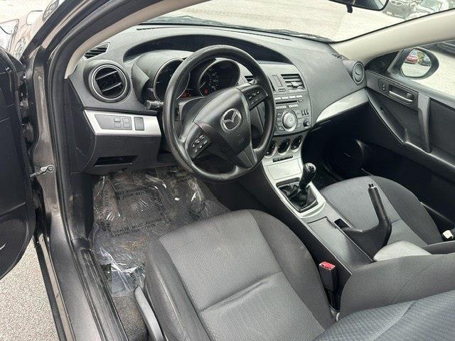 Mazda MAZDA3 i Touring 4-door 2010