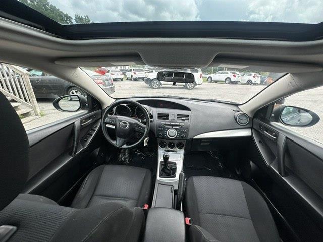 Mazda MAZDA3 i Touring 4-door 2010