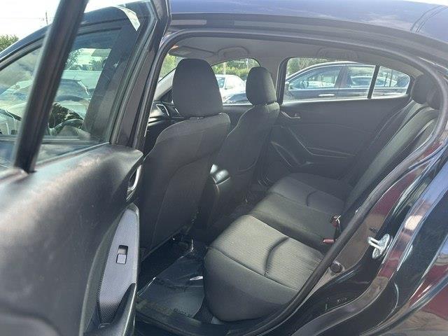 Mazda MAZDA3 i Sport AT 4-Door 2015