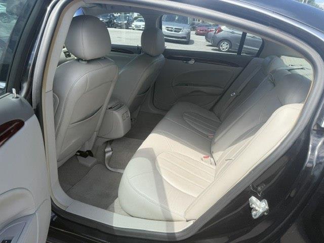 Buick Lucerne CXL V6 2006