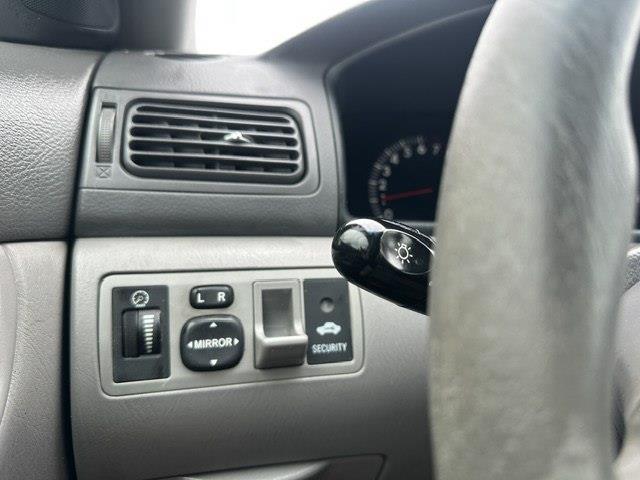 Toyota Corolla LE 2007