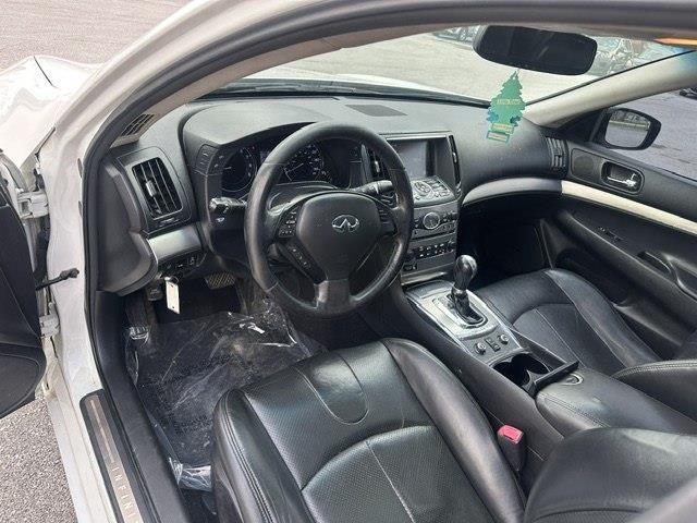 Infiniti G Sedan G37x AWD 2011