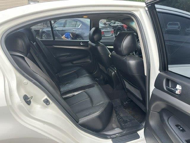 Infiniti G Sedan G37x AWD 2011